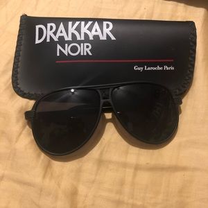 Vintage Darkkar noir aviators